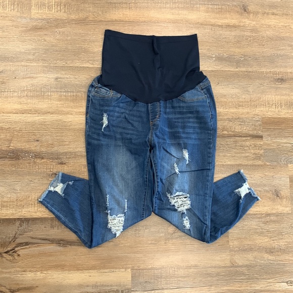 Extra Large Poshmark won’t let me don extra Large on listing Sorry - Picture 3 of 3